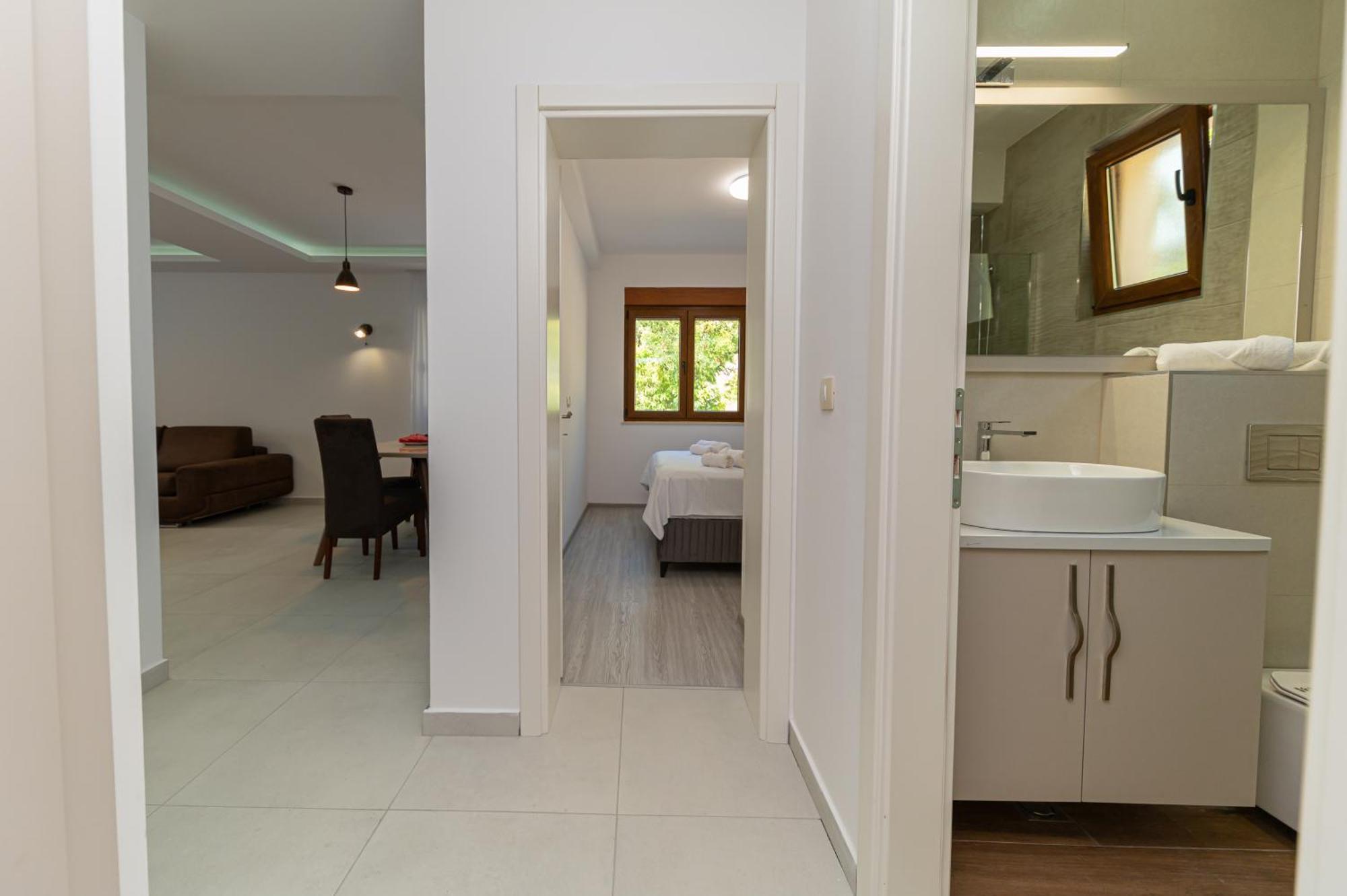 Red Hill Apartment Kotor Exterior photo